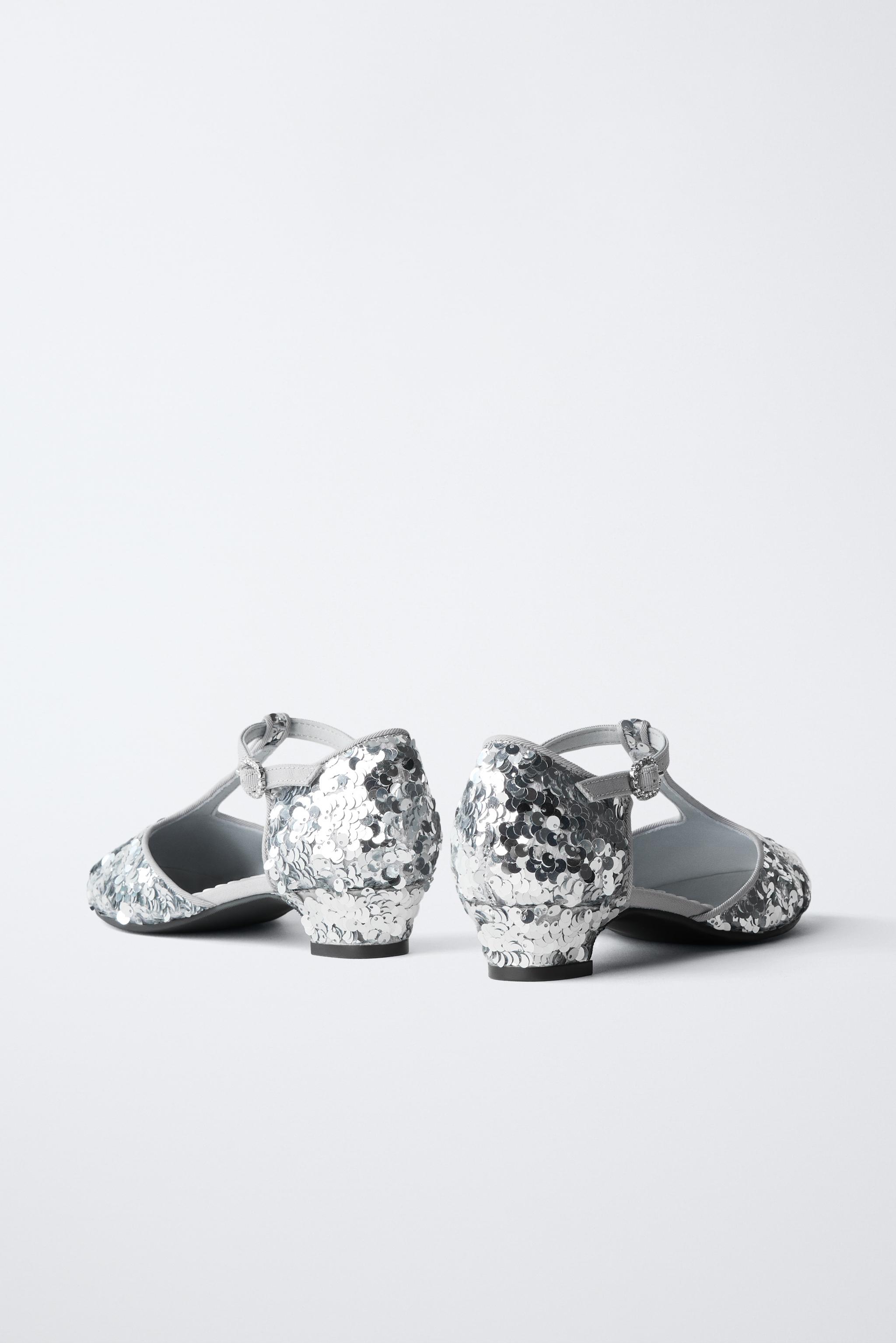 CHAUSSURES À TALONS PAILLETTES